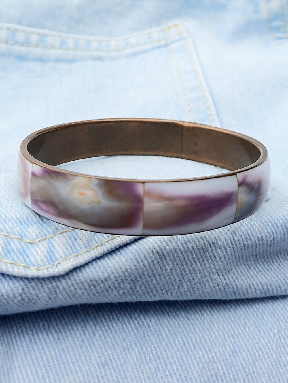 Vintage MOP BRASS BANGLE, Purples to Browns to Cream White, Lovely and Smooth